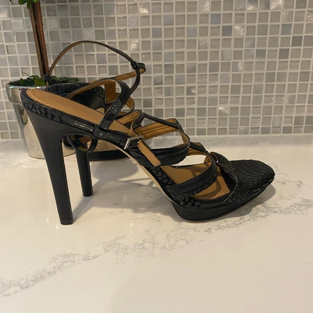 Calvin Klein new  Valene Platform Dress Sandal